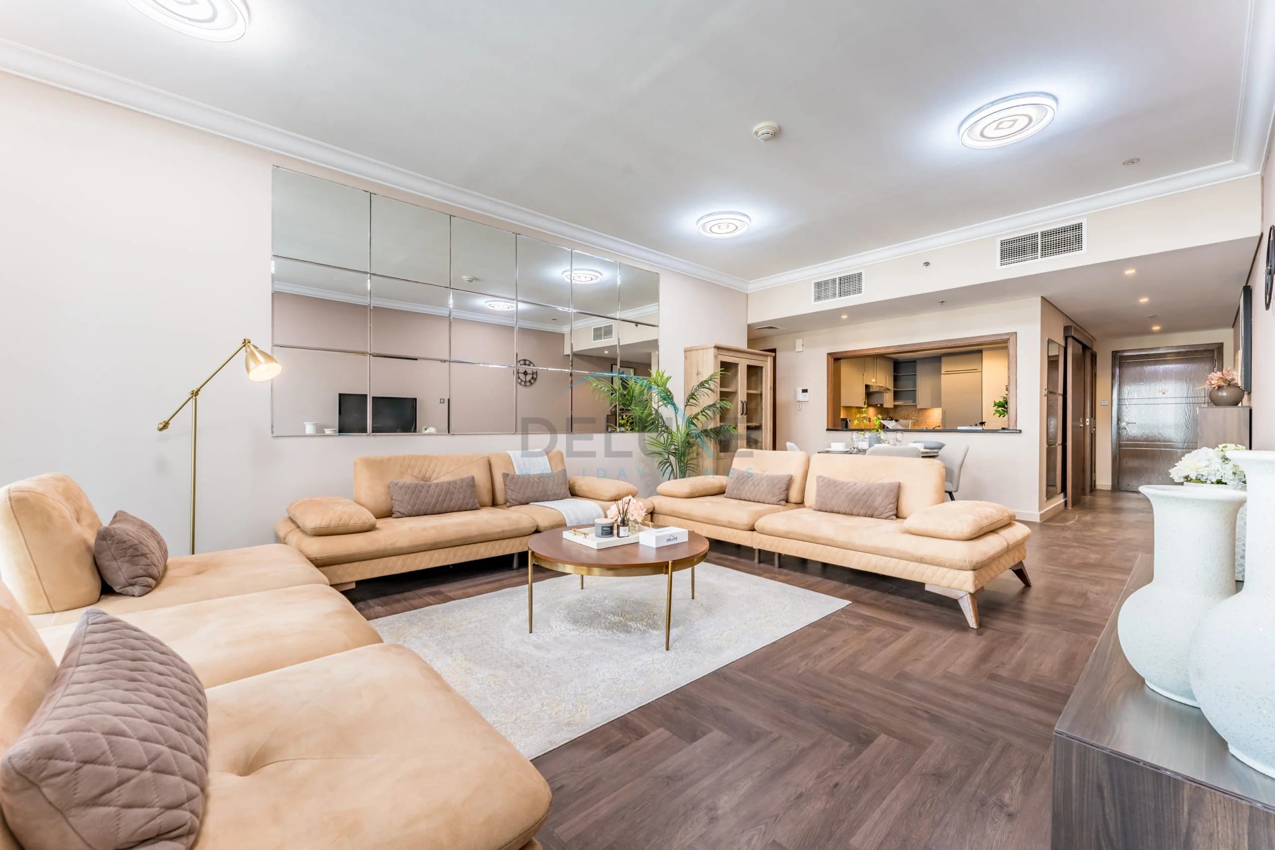 2br residence, 8 boulevard walk